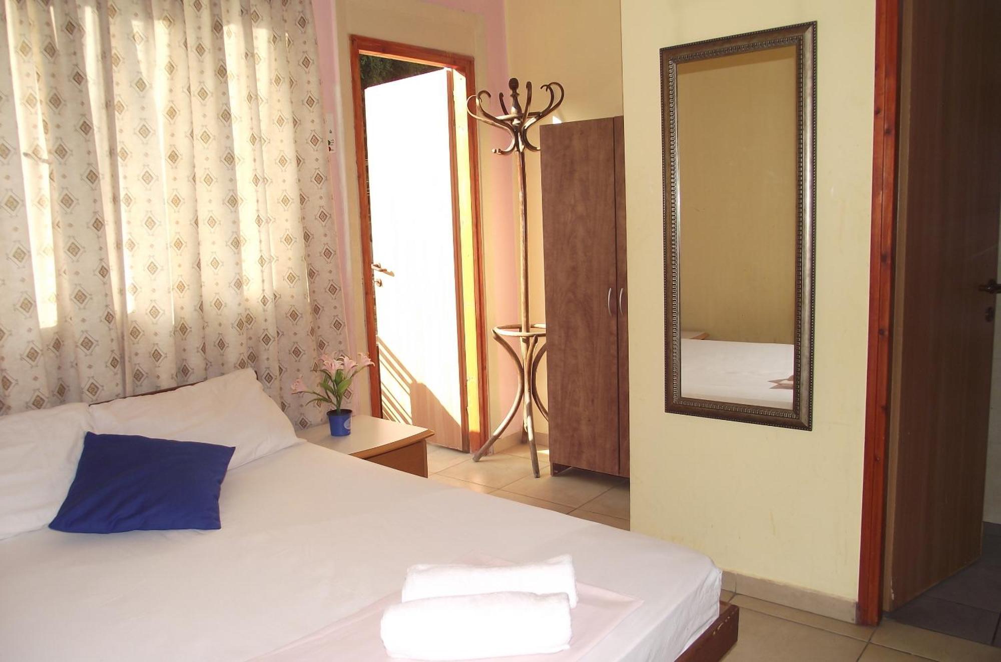 Hotel 28 تل أبيب الغرفة الصورة