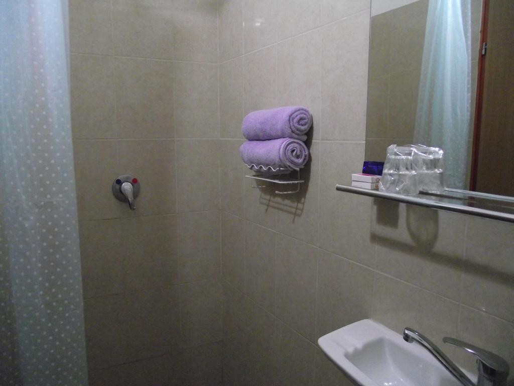 Hotel 28 تل أبيب الغرفة الصورة